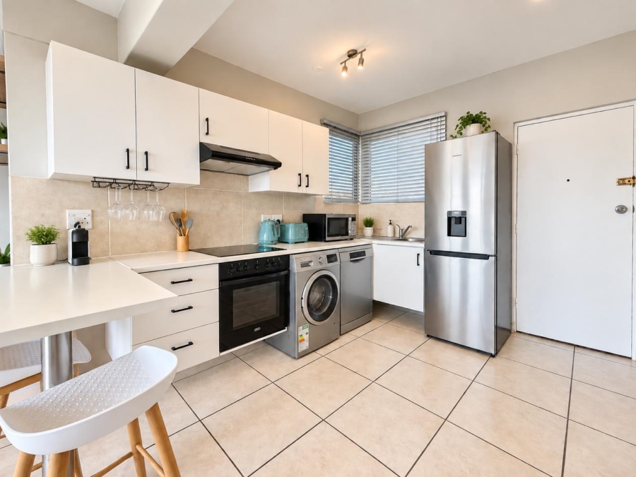 To Let 2 Bedroom Property for Rent in Gardens Western Cape